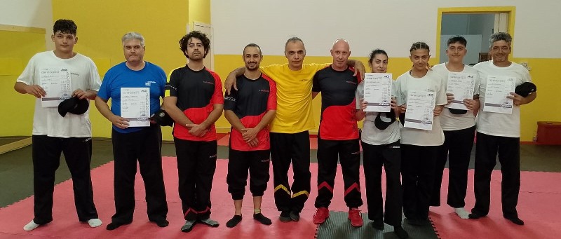 kung fu academy di Sifu Salvatore Mezzone, arti marziali wing chun, weng chun, wing tsun, tai chi quan, chi kung, sanda e sport dacombattimento, shaolin cina.jpg (1)